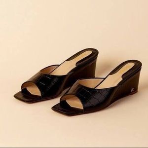 Rouje Joelle black wedges sz 40